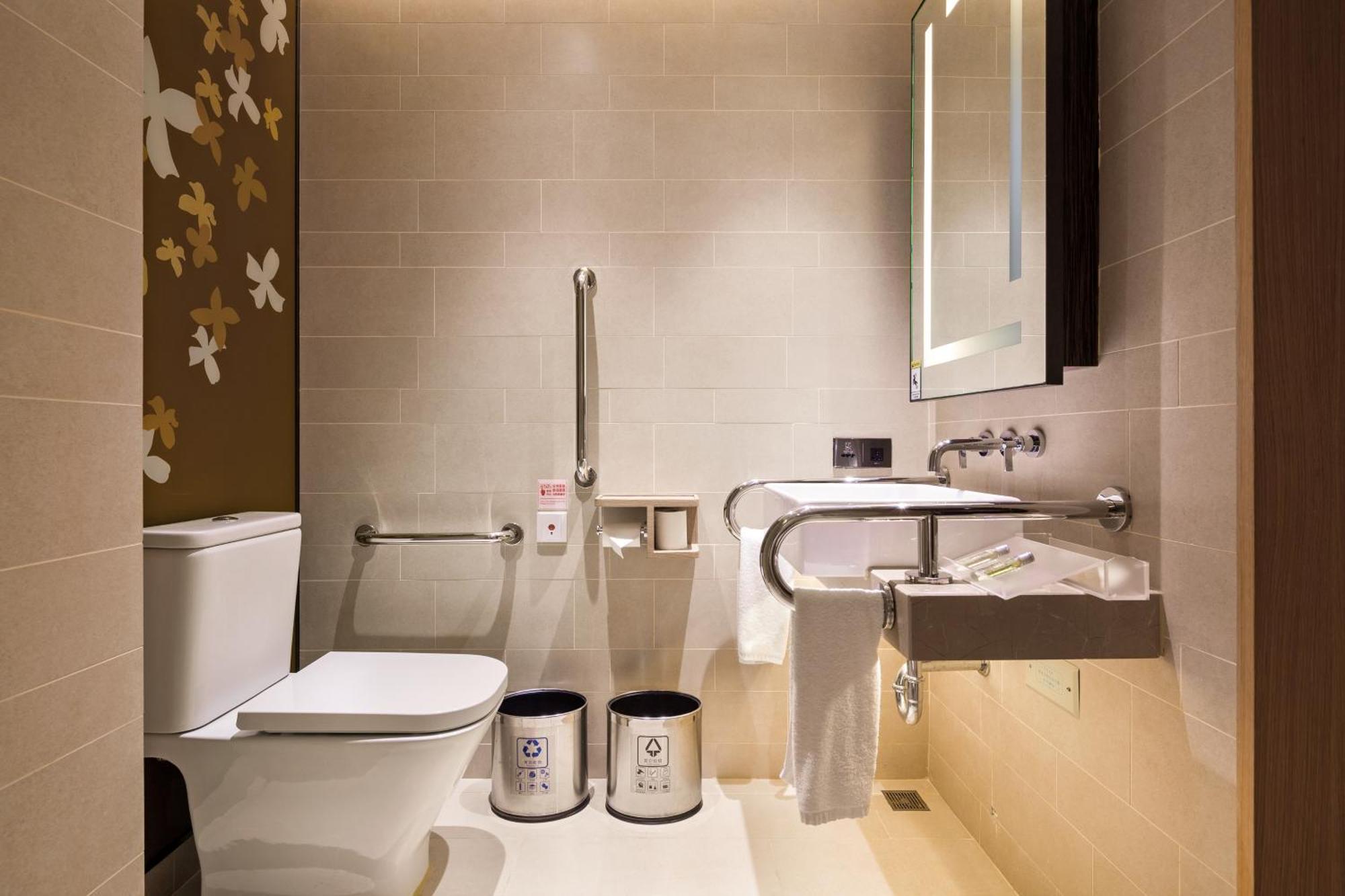Hilton Garden Inn Ningbo Exterior foto